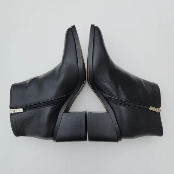 Vince Camuto Kelmi Leather Black Ankle Booties Size 8.5 - Picture 9 of 15